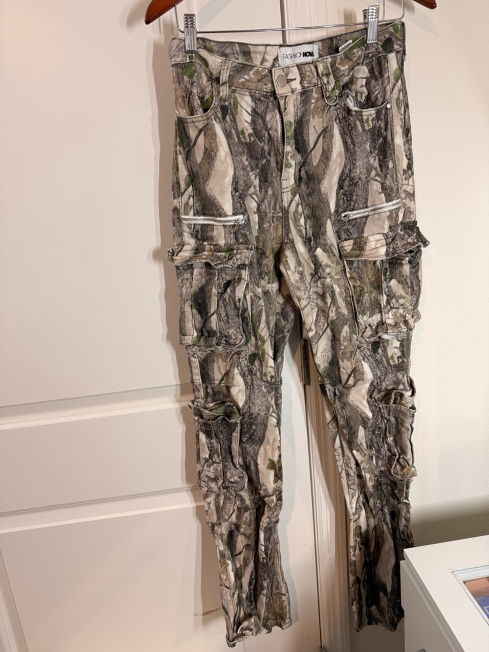 Fashion Nova Women's Camouflage Cargo Jeans - Green/Gray/Tan